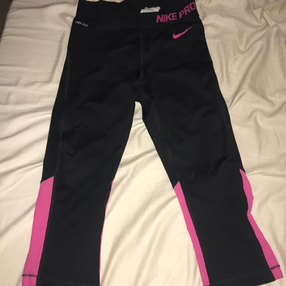 Nike Pro Workout Leggings